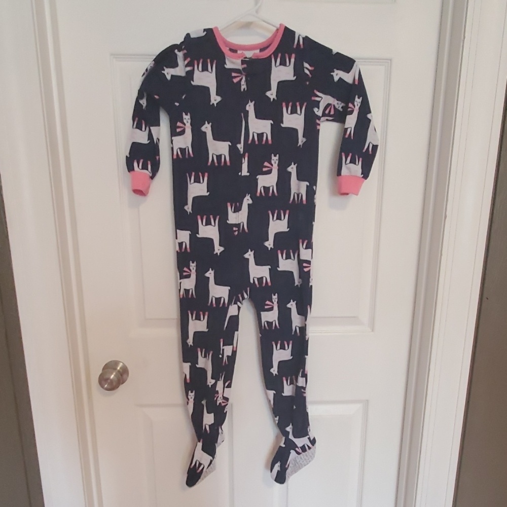 Little girls pajamas